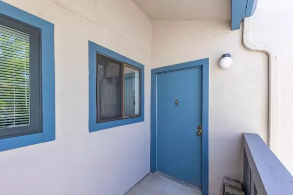 San Mateo, CA 94401,847 Woodside WAY 218