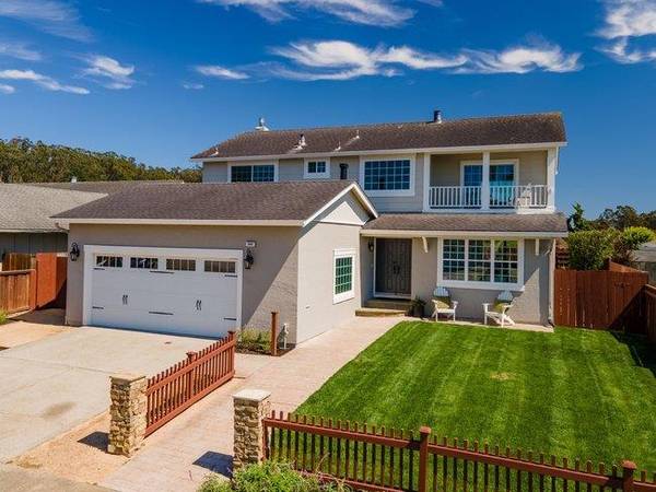 340 Shelter Cove DR, El Granada, CA 94018