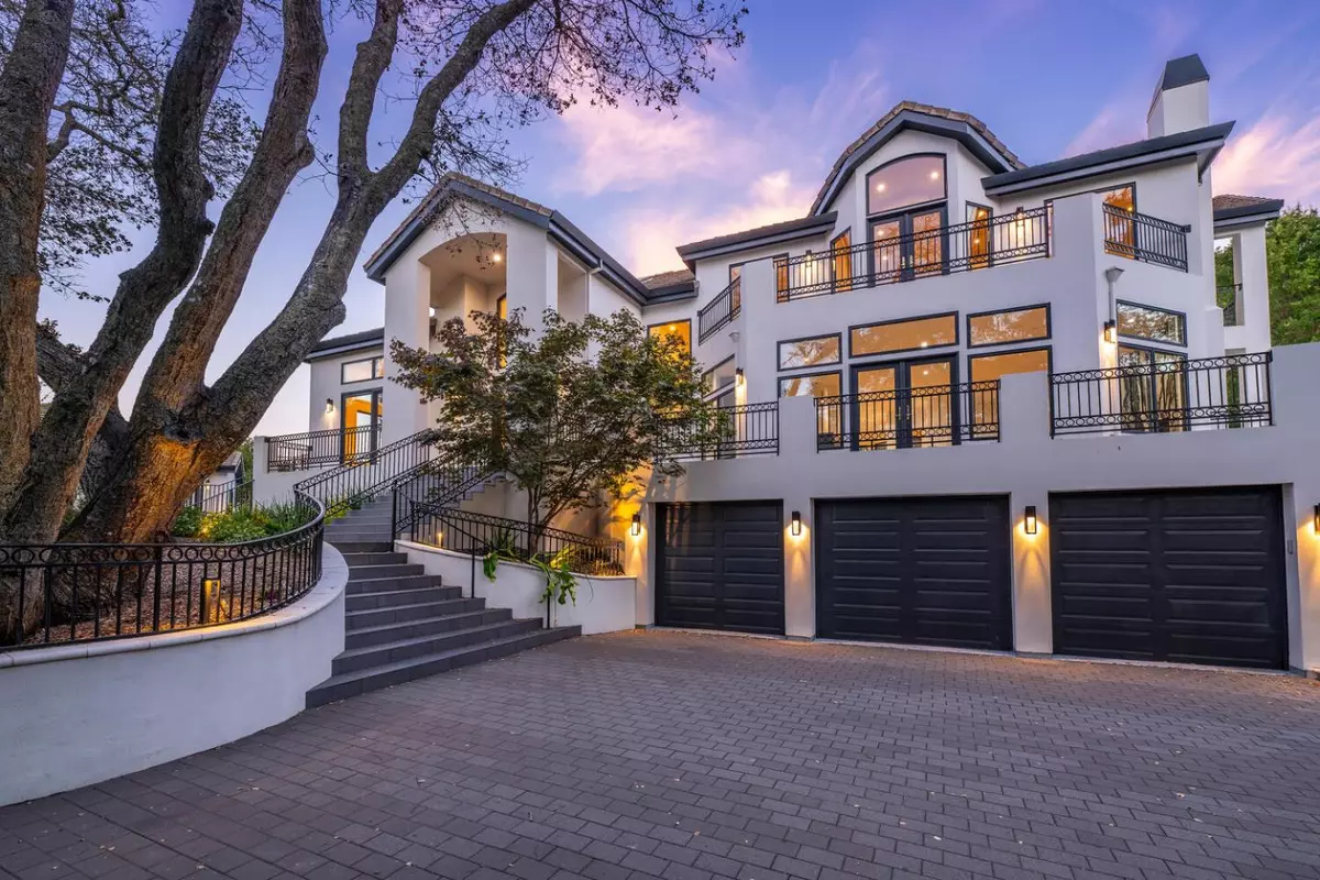 Woodside, CA 94062,333 Raymundo DR