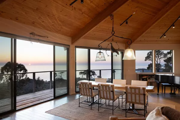 Carmel, CA 93923,209 Crest RD