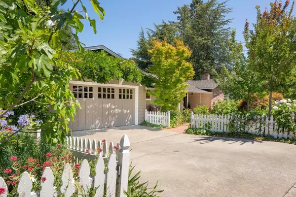 Los Altos, CA 94022,1 Hampton CT