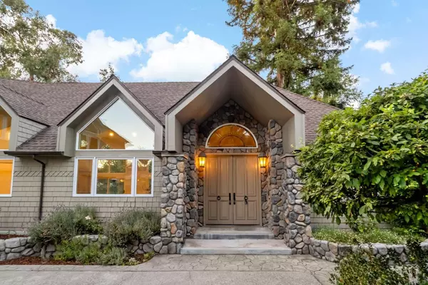 136 Finger AVE, Redwood City, CA 94062