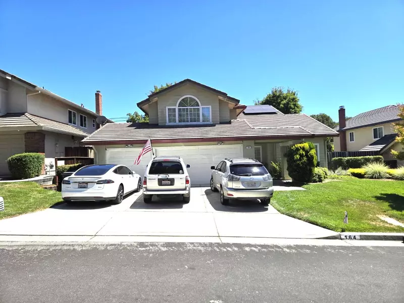 164 Zinfandel CIR, Scotts Valley, CA 95066