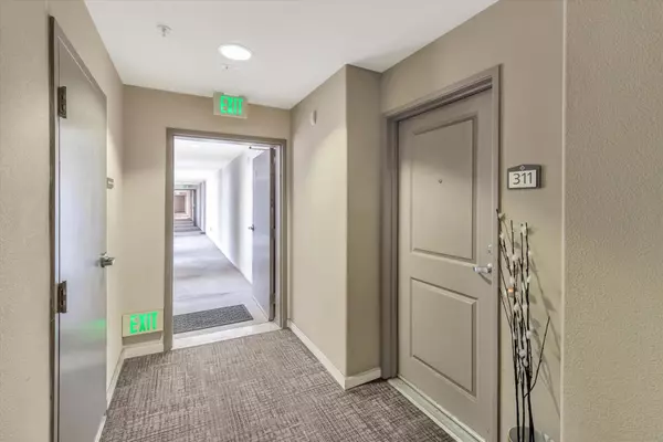 Campbell, CA 95008,912 Campisi 311