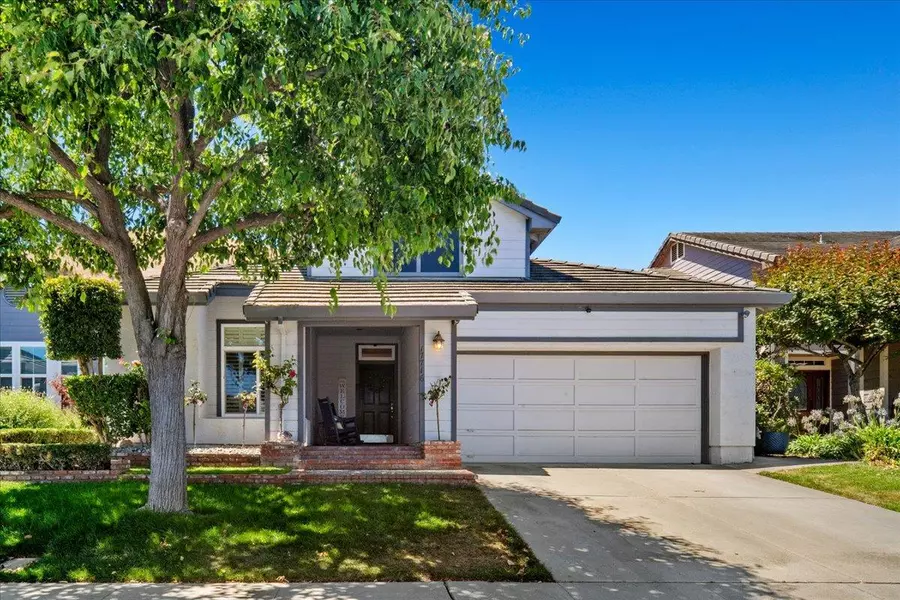 17716 Riverbend RD, Salinas, CA 93908