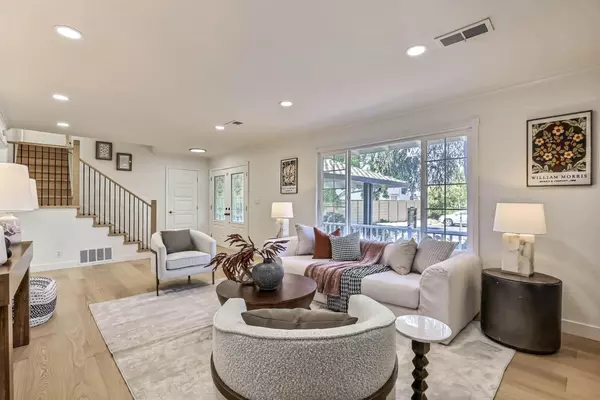 Cupertino, CA 95014,10780 La Roda DR