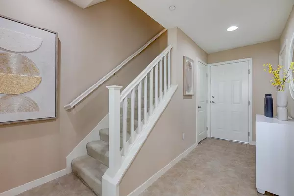 Mountain View, CA 94043,1908 Newbury DR