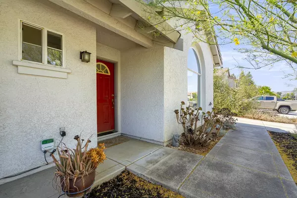 Morgan Hill, CA 95037,16373 Juan Hernandez DR