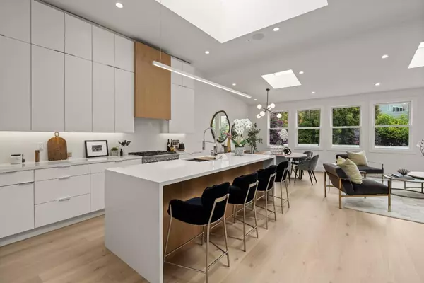 San Francisco, CA 94110,17 30th ST