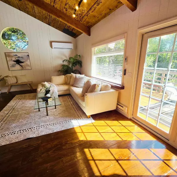 Soquel, CA 95073,4528 Soquel Wharf RD