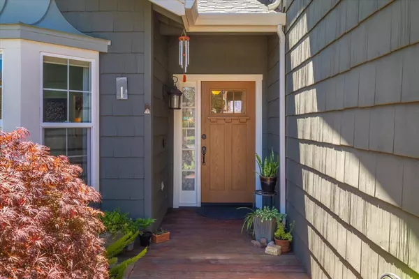 Salinas, CA 93906,1 Woodbury CIR