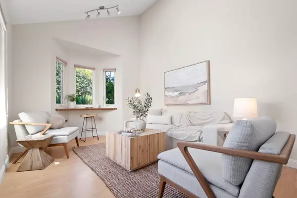 Santa Cruz, CA 95060,141 Walk CIR