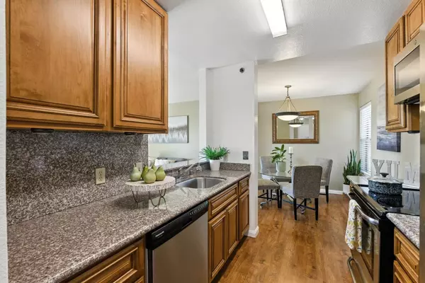 Hayward, CA 94544,715 Heath CT 388