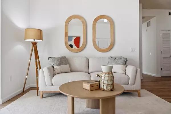 Cupertino, CA 95014,20128 Stevens Creek Boulevard 209