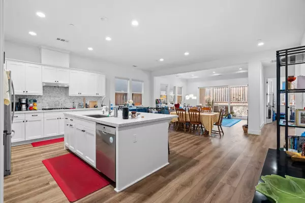 Hollister, CA 95023,1120 Richard RD