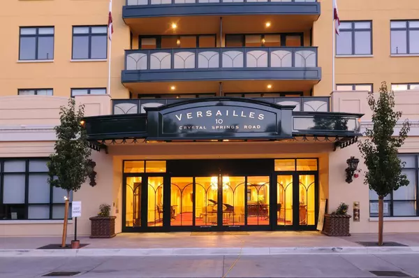 San Mateo, CA 94402,10 Crystal Springs RD 2214