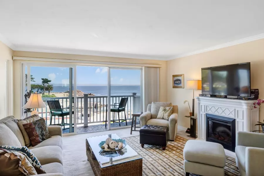 585 Ocean View BLVD 3, Pacific Grove, CA 93950