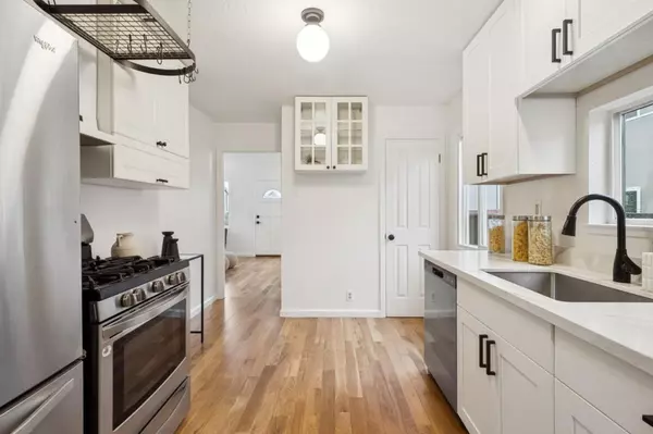 Pacifica, CA 94044,184 Paloma AVE