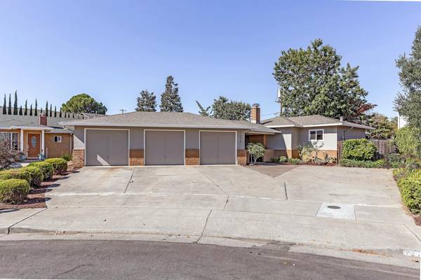 1275 Gainsborough DR, Sunnyvale, CA 94087