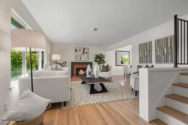 San Jose, CA 95124,1585 Inverness CIR