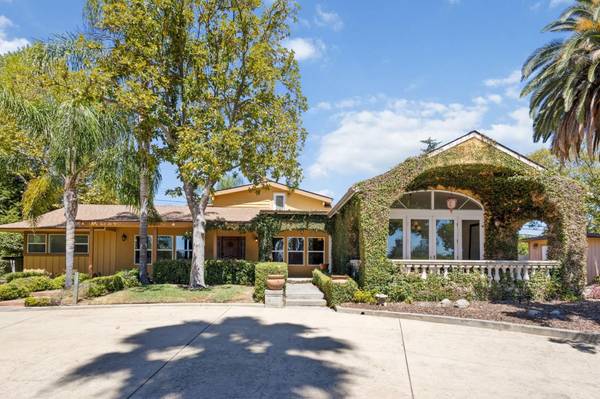 3303 Pope AVE, Sacramento, CA 95821