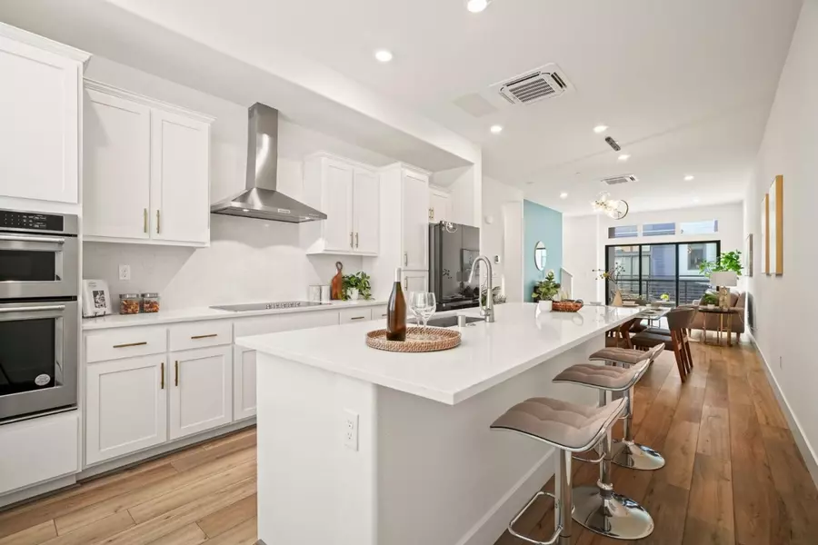 176 Waters Park CIR, San Mateo, CA 94403