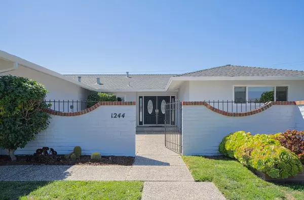 Salinas, CA 93901,1244 La Mirada DR