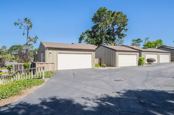 Pacific Grove, CA 93950,616 Sage CT