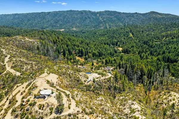 500 Hill House RD, Boulder Creek, CA 95006