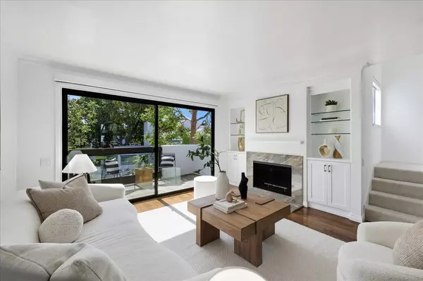 Foster City, CA 94404,617 Portofino LN