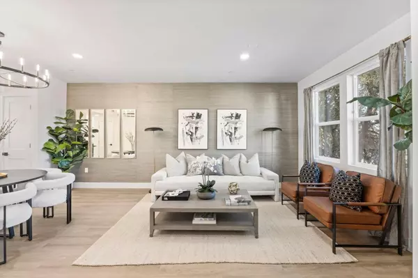 Sunnyvale, CA 94085,592 Compton TER