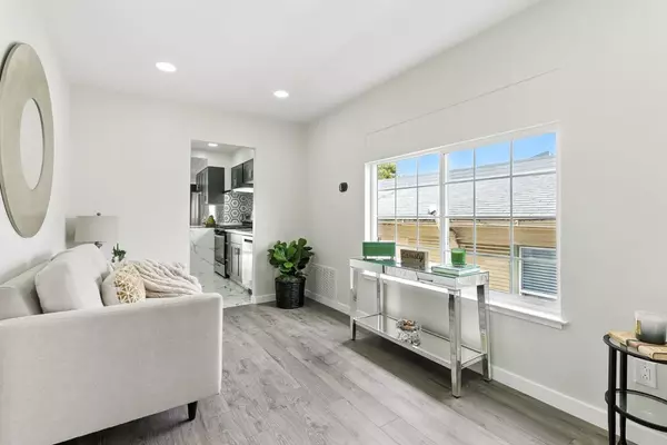 San Francisco, CA 94112,230 Rhine ST