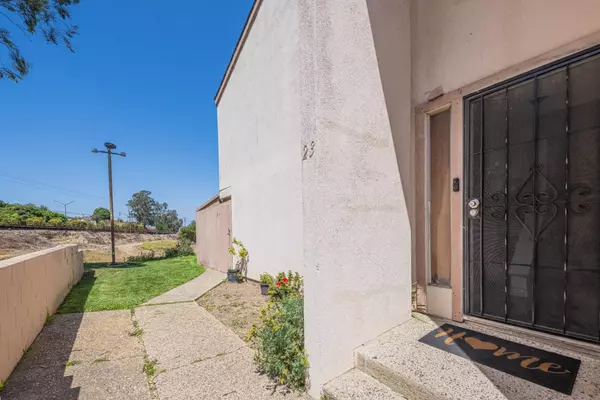 Salinas, CA 93905,916 Acosta PLZ 23