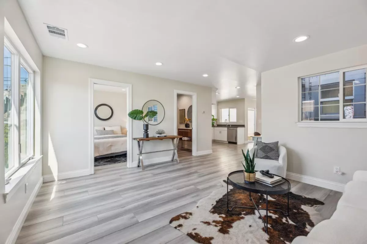 San Francisco, CA 94112,277 Munich ST