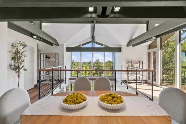 Los Gatos, CA 95030,120 Pinta CT