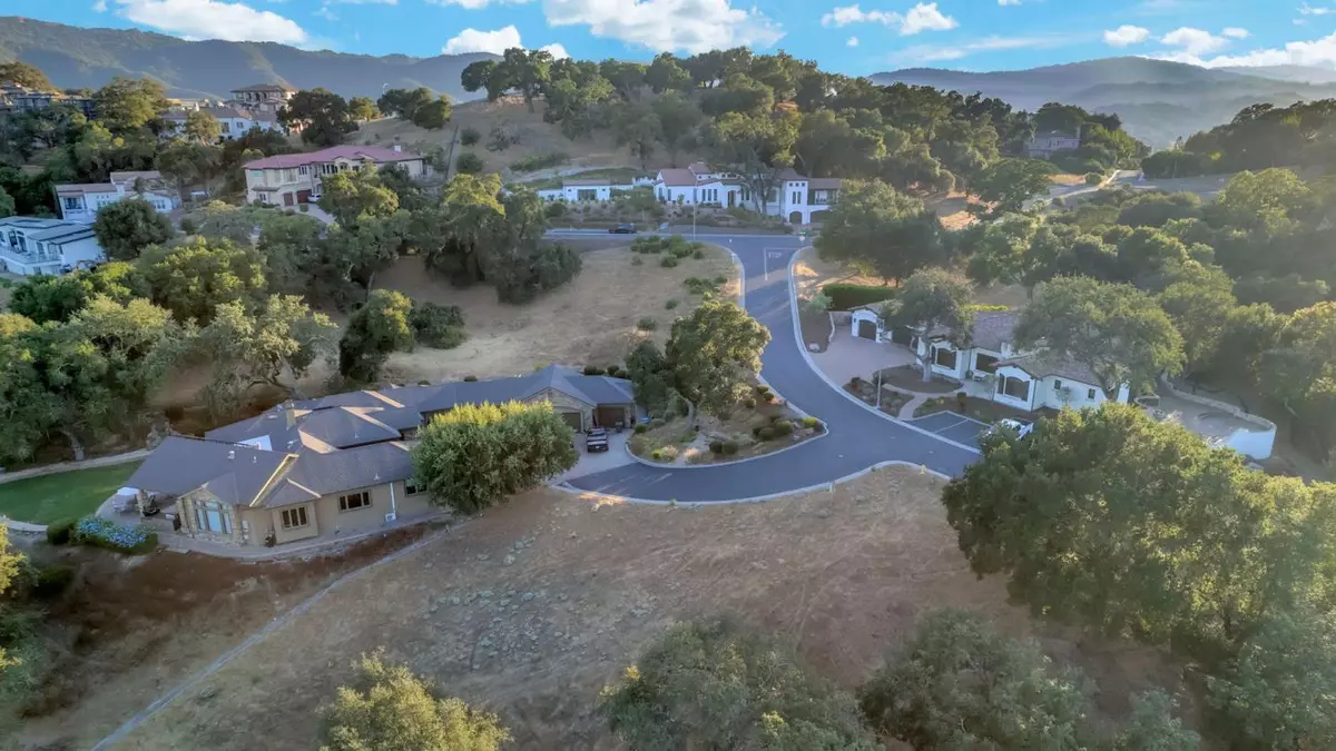 Gilroy, CA 95020,9250 Mahogany