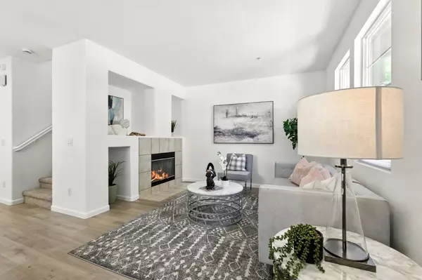 Hayward, CA 94541,728 City Walk PL 9