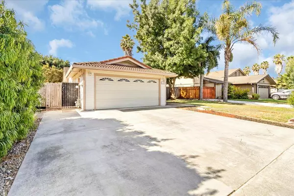 Hollister, CA 95023,1201 Wilma DR