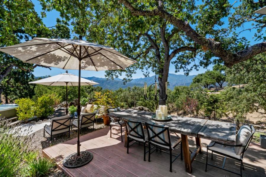 52 Asoleado DR, Carmel Valley, CA 93924