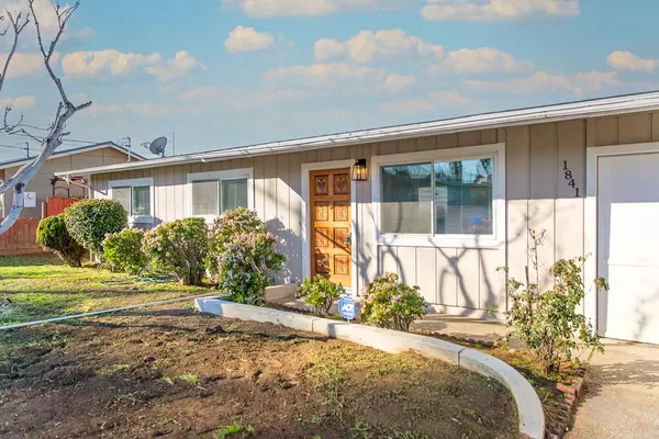 1841 Lincoln ST, Seaside, CA 93955