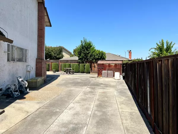 Gilroy, CA 95020,7245 Trenton PL