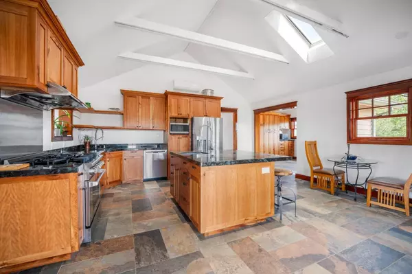 Soledad, CA 93960,30625 Stonewall Canyon RD