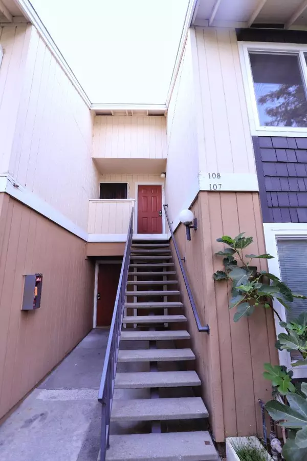 2599 Easton LN 108, San Jose, CA 95133