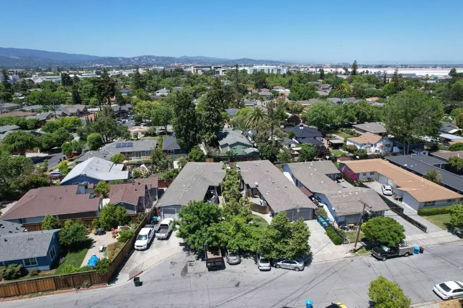 1005 Jones CT, Redwood City, CA 94063