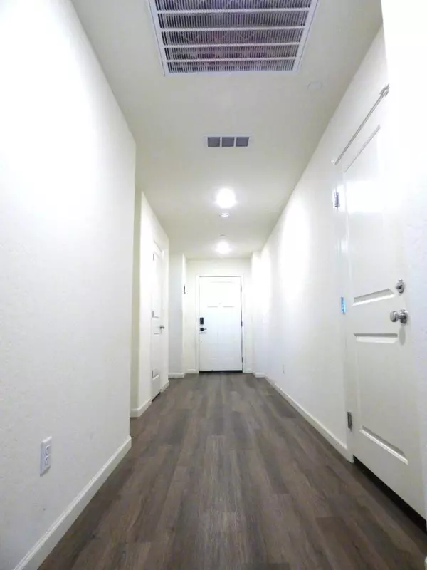 Madera, CA 93637,510 Perkins RD