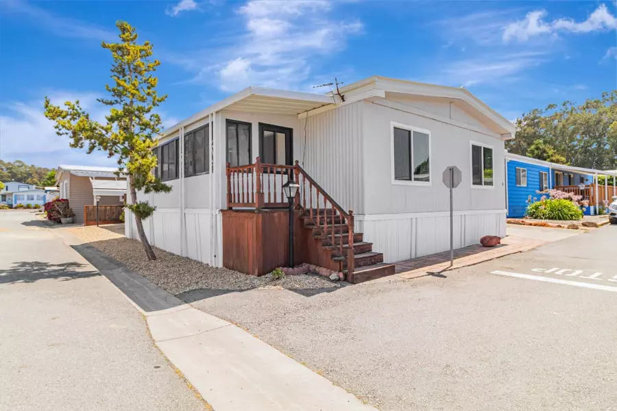 8 Coral WAY 8, Half Moon Bay, CA 94019