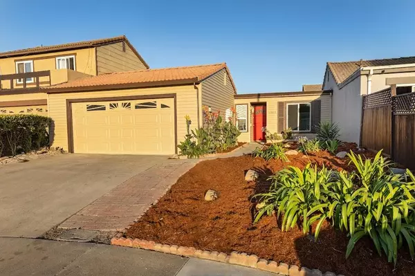 1634 Cuevas CIR, Salinas, CA 93906
