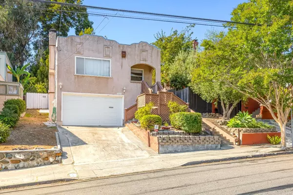 Oakland, CA 94619,3121 Monticello AVE