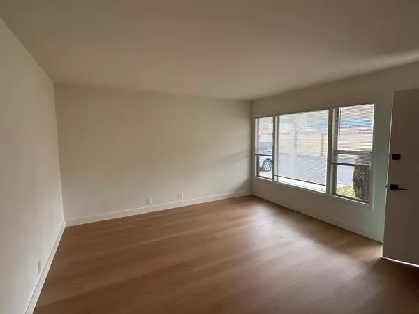 Sunnyvale, CA 94087,556 E Fremont AVE