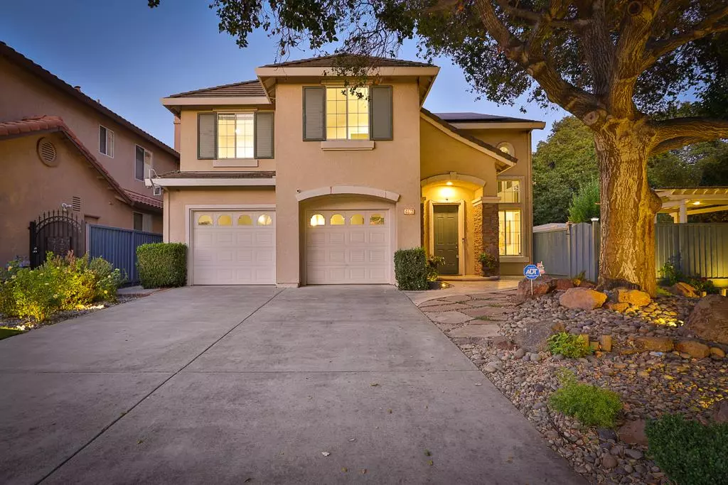 San Jose, CA 95135,4072 Bouquet Park LN